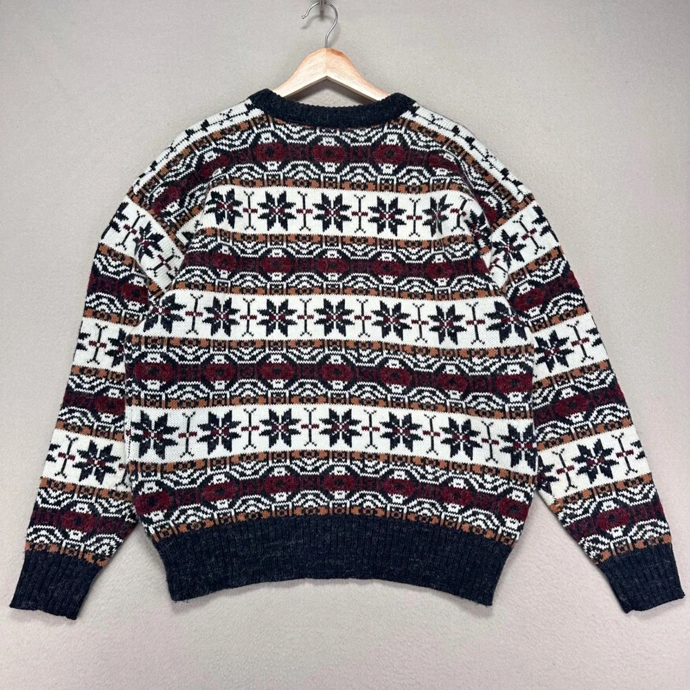 Vintage St. John's‎ Bay Sweater Mens Large Snowflake Chunky Knit Crewneck Nordic